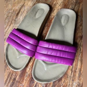 Beatrice Valenzuela Classic Sandalia GUC